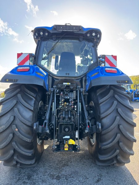 0 New Holland T7.270 - photo 4
