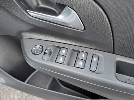 2025 Opel Corsa - photo 29