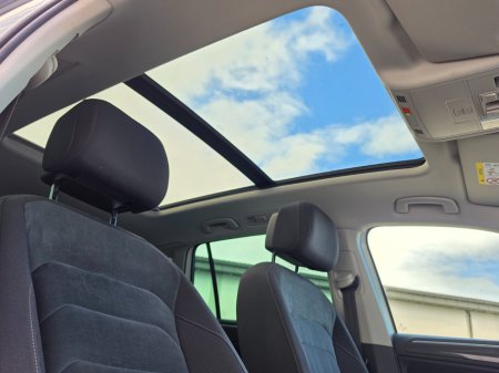 2019 Volkswagen Tiguan - photo 4