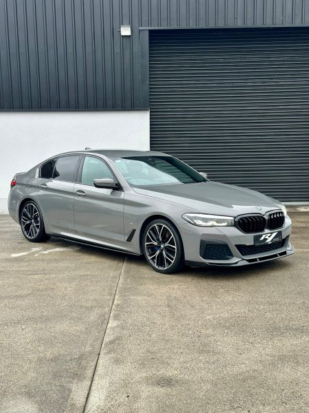 2021 BMW 5-Series - photo 11