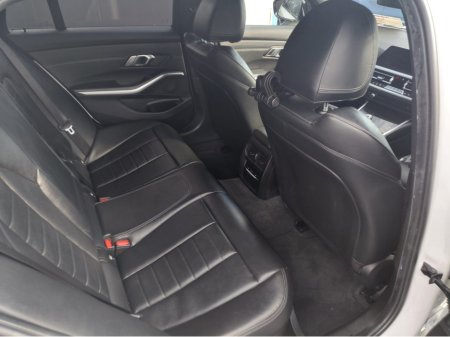 2019 BMW 3-Series - photo 17