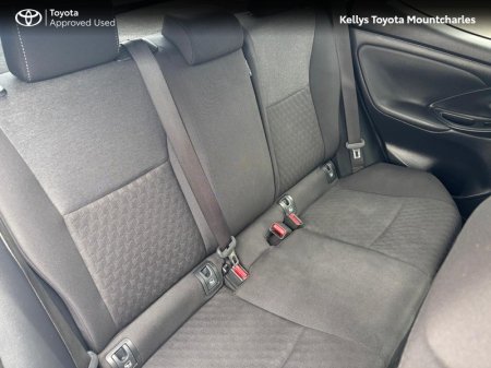 2022 Toyota Yaris - photo 8