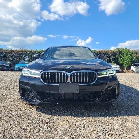 2021 BMW 5-Series - photo 8