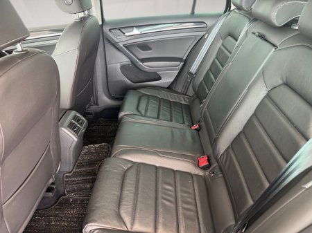 2020 Volkswagen Golf - photo 16