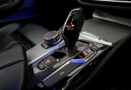 2018 BMW 5-Series - photo 35
