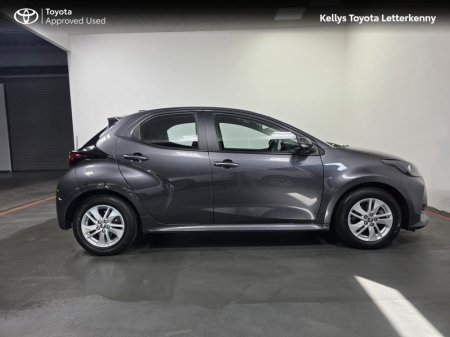 2024 Toyota Yaris - photo 3