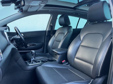 2020 Kia Sportage - photo 19
