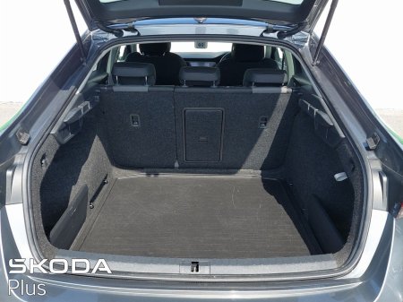 2022 Skoda Octavia - photo 10