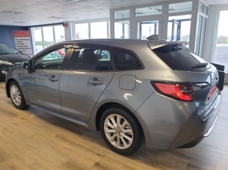 2021 Toyota Corolla - photo 2