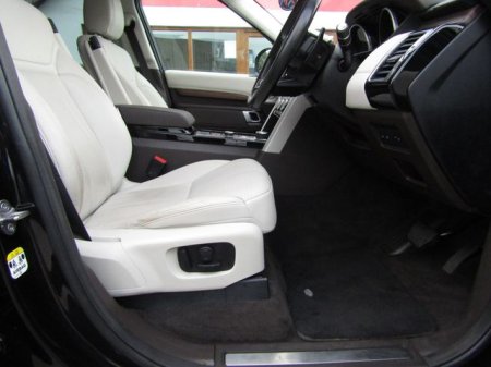 2017 Land Rover Discovery - photo 14