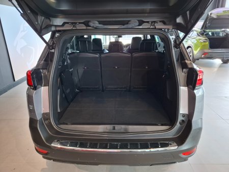 2024 Peugeot 5008 - photo 8