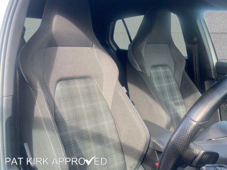 2024 Volkswagen Golf - photo 9