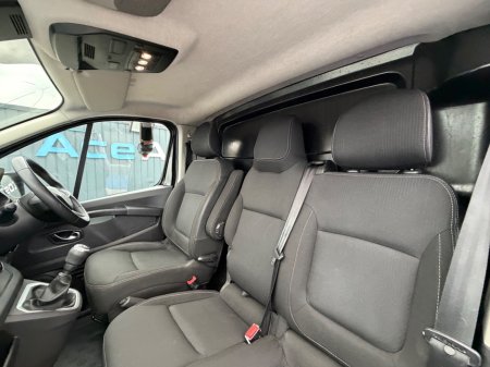 2023 Renault Trafic - photo 37