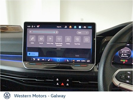 2025 Volkswagen Golf - photo 18