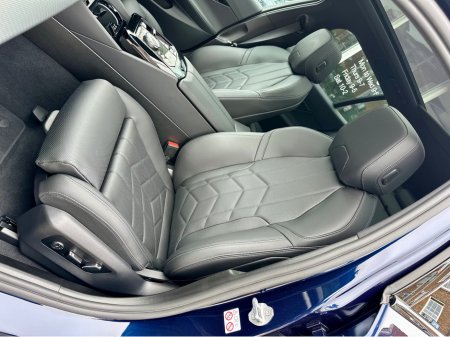 2025 BMW 5-Series - photo 15