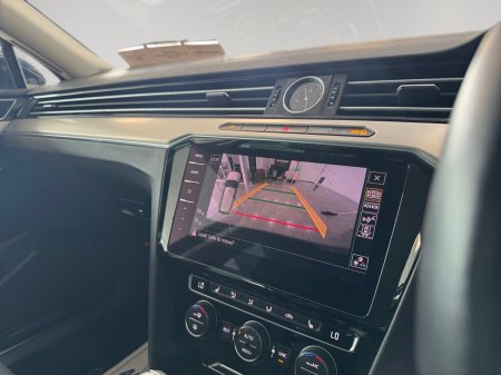 2018 Volkswagen Passat - photo 14