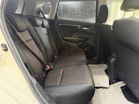 2014 Honda Fit - photo 23