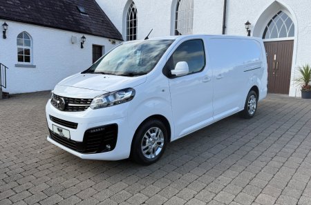 2020 Vauxhall Vivaro - photo 2