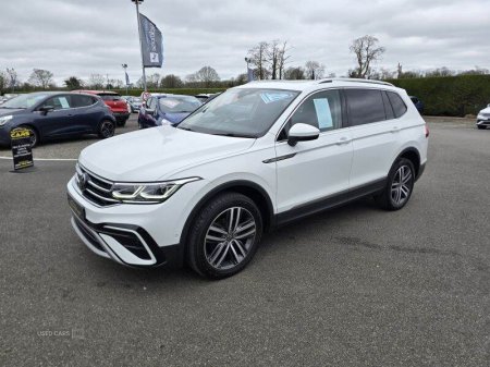 2022 Volkswagen Tiguan Allspace - photo 2