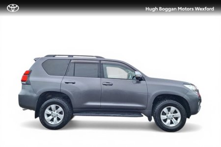 2019 Toyota Land Cruiser - photo 3