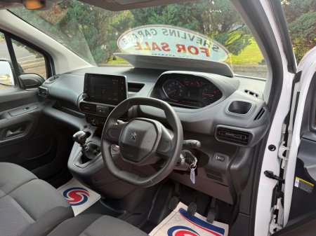 2021 Peugeot Partner - photo 14