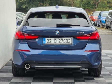 2022 BMW 1-Series - photo 9