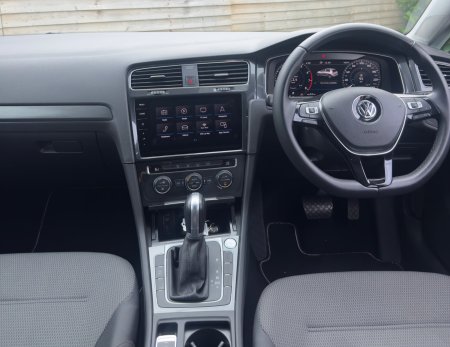 2019 Volkswagen Golf - photo 7