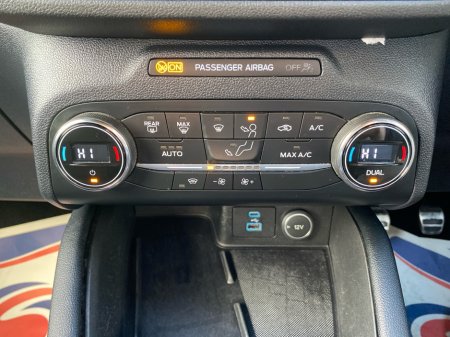 2020 Ford Kuga - photo 14