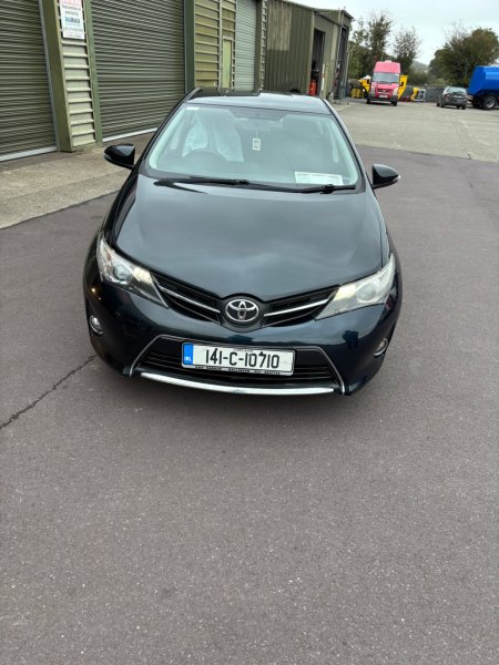 2014 Toyota Auris - photo 4