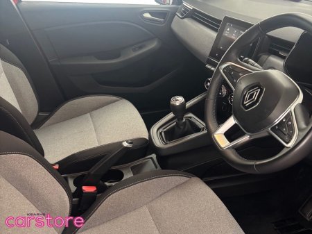 2024 Renault Clio - photo 9
