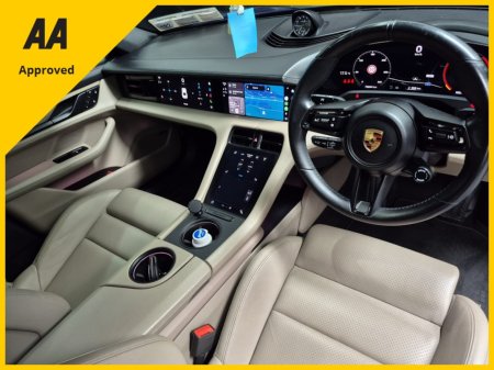 2022 Porsche Taycan - photo 18