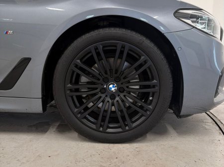 2019 BMW 5-Series - photo 13