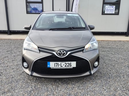 2017 Toyota Yaris - photo 6