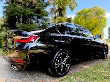 2023 BMW 3-Series - photo 9