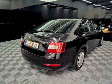 2016 Skoda Octavia - photo 13