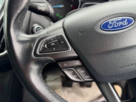 2017 Ford Focus - photo 10