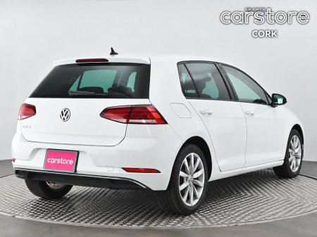 2019 Volkswagen Golf - photo 5