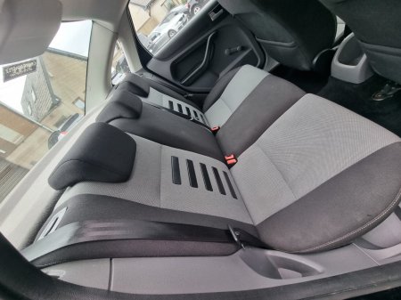 2011 Ford Focus - photo 15
