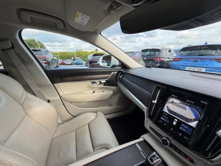 2019 Volvo V90 - photo 29