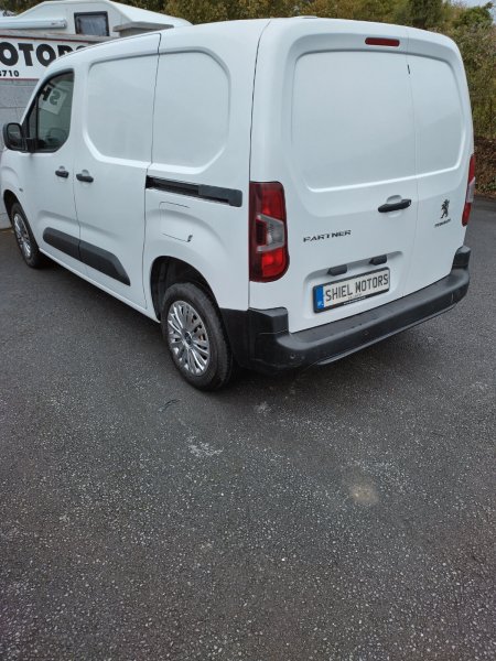 2021 Peugeot Partner - photo 9