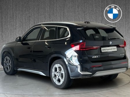 2026 BMW iX1 - photo 2