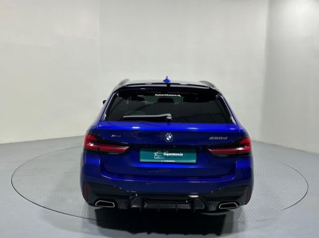 2021 BMW 5-Series - photo 6