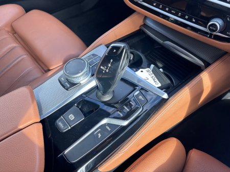 2018 BMW 5-Series - photo 11