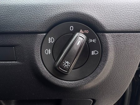 2020 Skoda Octavia - photo 24