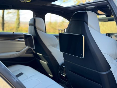 2018 BMW M5 - photo 27