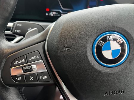 2023 BMW 3-Series - photo 22