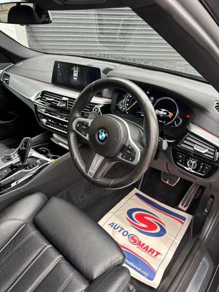 2018 BMW 5-Series - photo 17