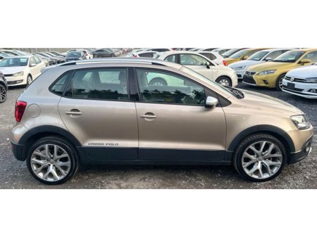 2014 Volkswagen Polo - photo 8