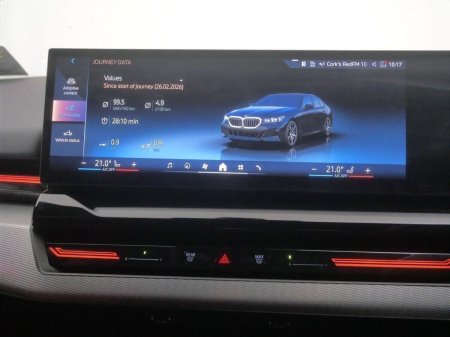2025 BMW 5-Series - photo 18
