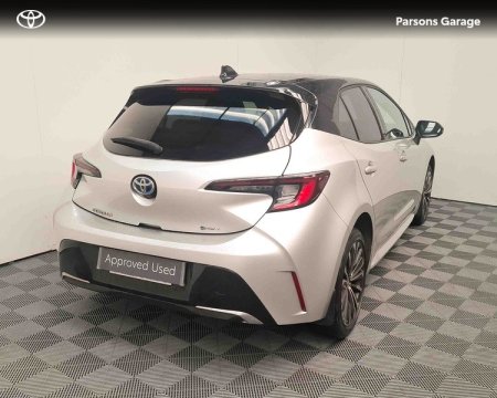 2024 Toyota Corolla - photo 2
